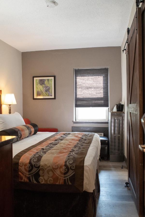 Hotel Chataura Dearborn Eksteriør billede